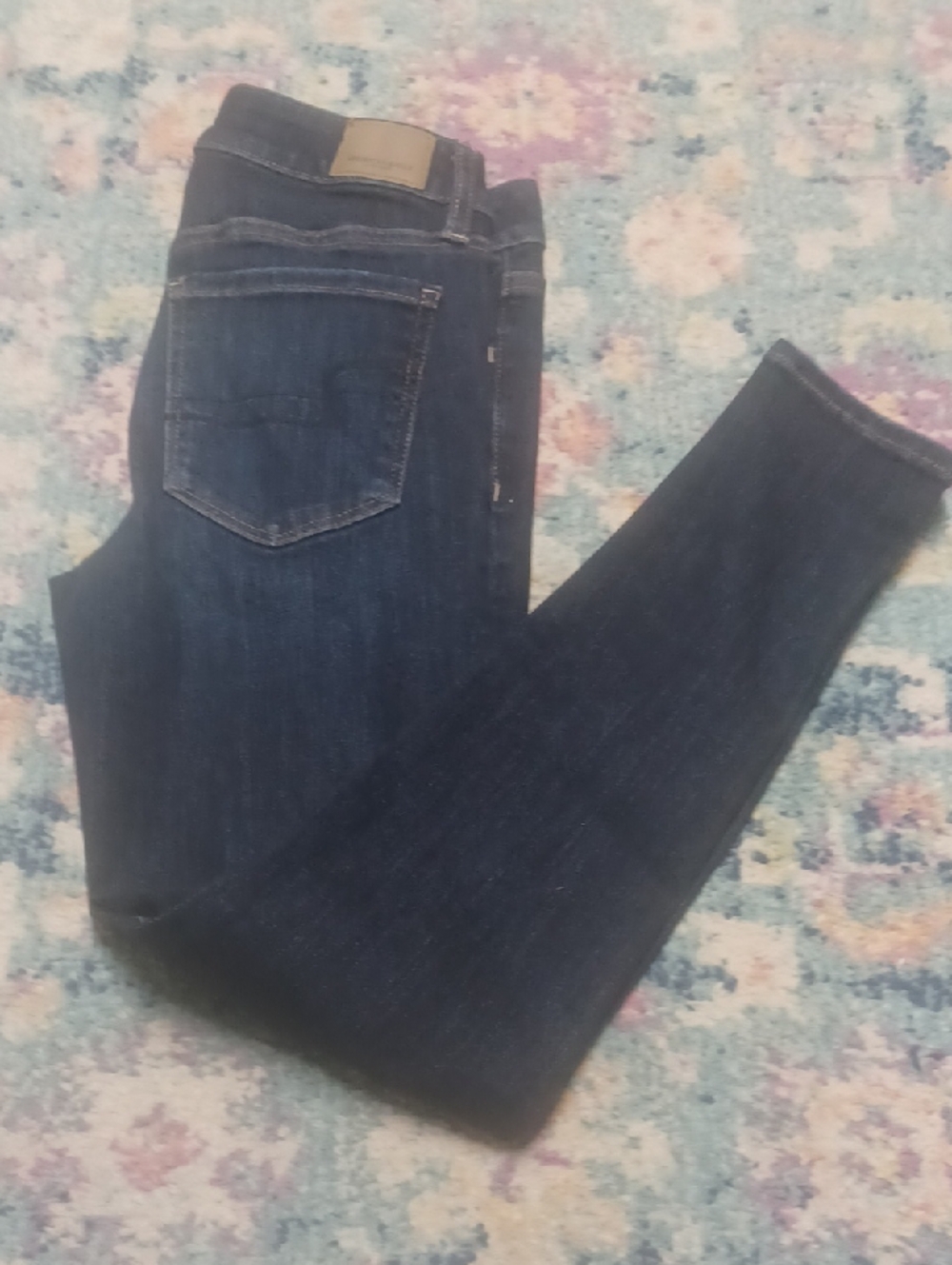 American Eagle Outfitters Super Super Stretch X HighRise Jeggings Sz.6R. EUC!